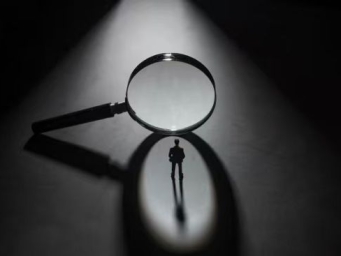 假冒“驻联合国外交官”的房文军是谁